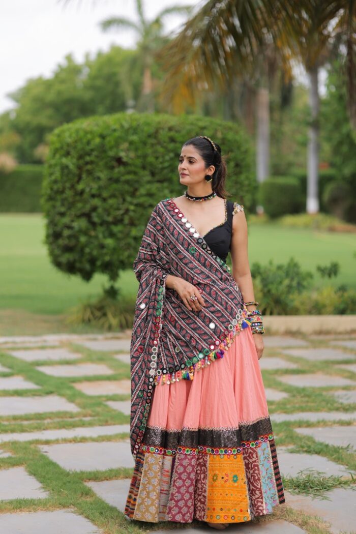 Majestic Black Lehenga Choli - Image 1