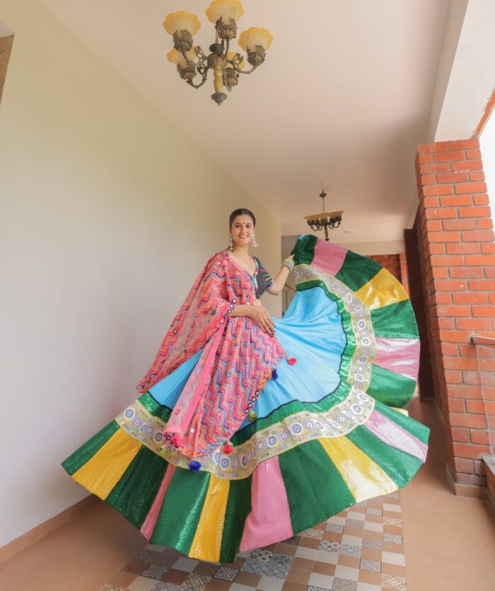 Designer Navratri Special Lehenga & Dupatta Set - Image 4
